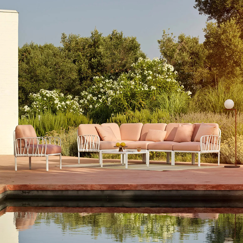 Arredamento da esterni - Brichome Contract Arredamento da esterni - Brichome Contract
